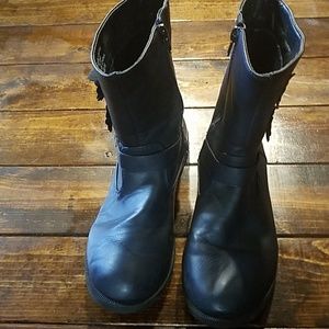 Girls boots